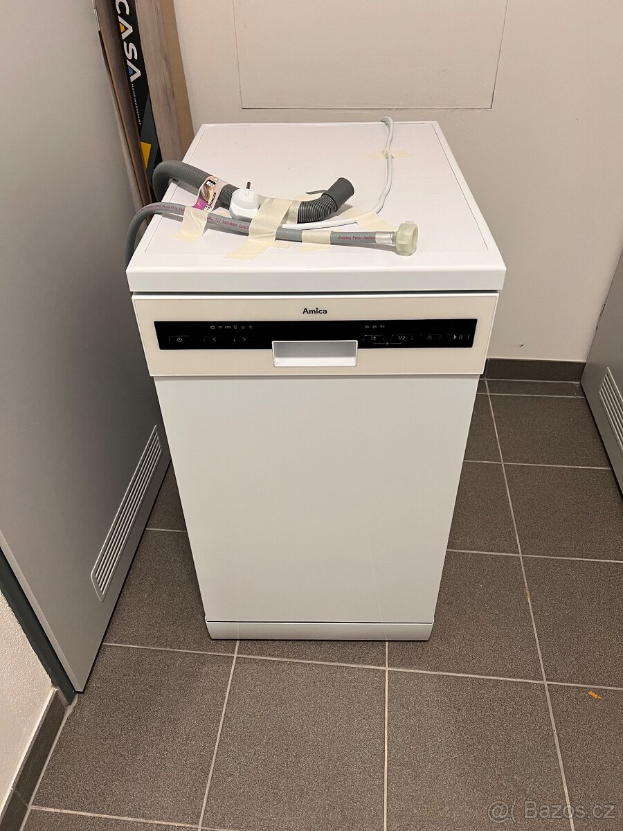 Myčka nádobí Amica