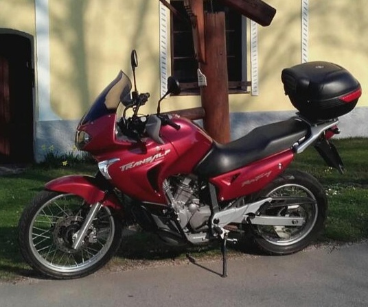 Honda transalp 650