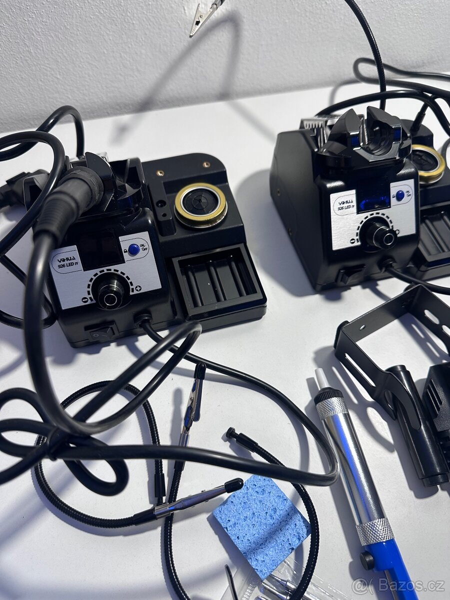 2 x YIHUA 926LED-IV 60W pájecí stanice