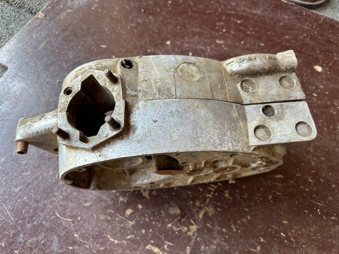 Predám BLOKY motoru ČZ 125t, kártery