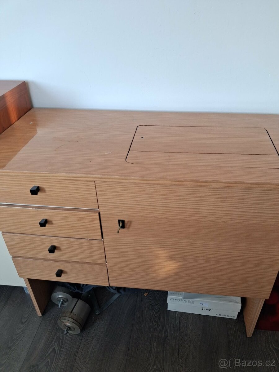 Veritas 8014/40 včetně skříňky