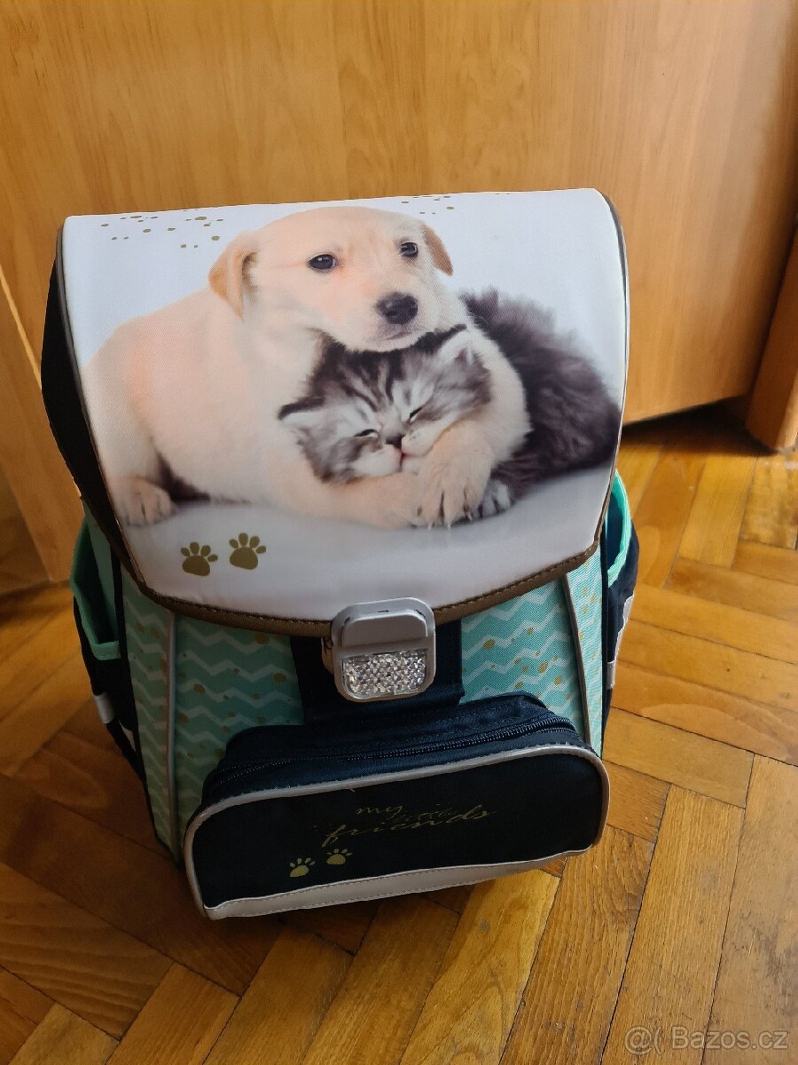 Dětská aktovka pro prvnačka.