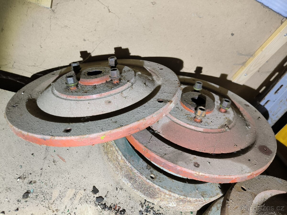 Brzdové bubny kol PF 62