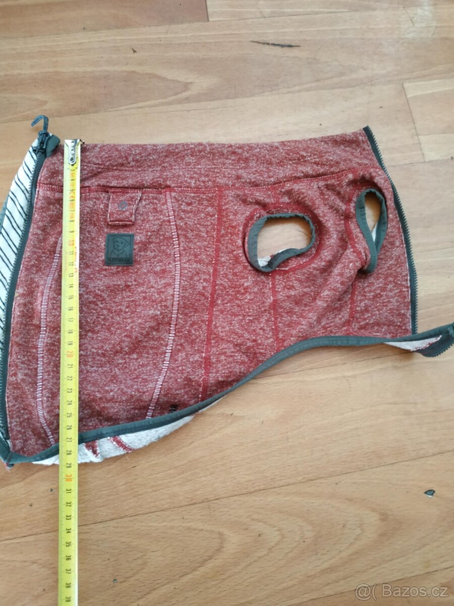 Ruffwear svetr pro psa