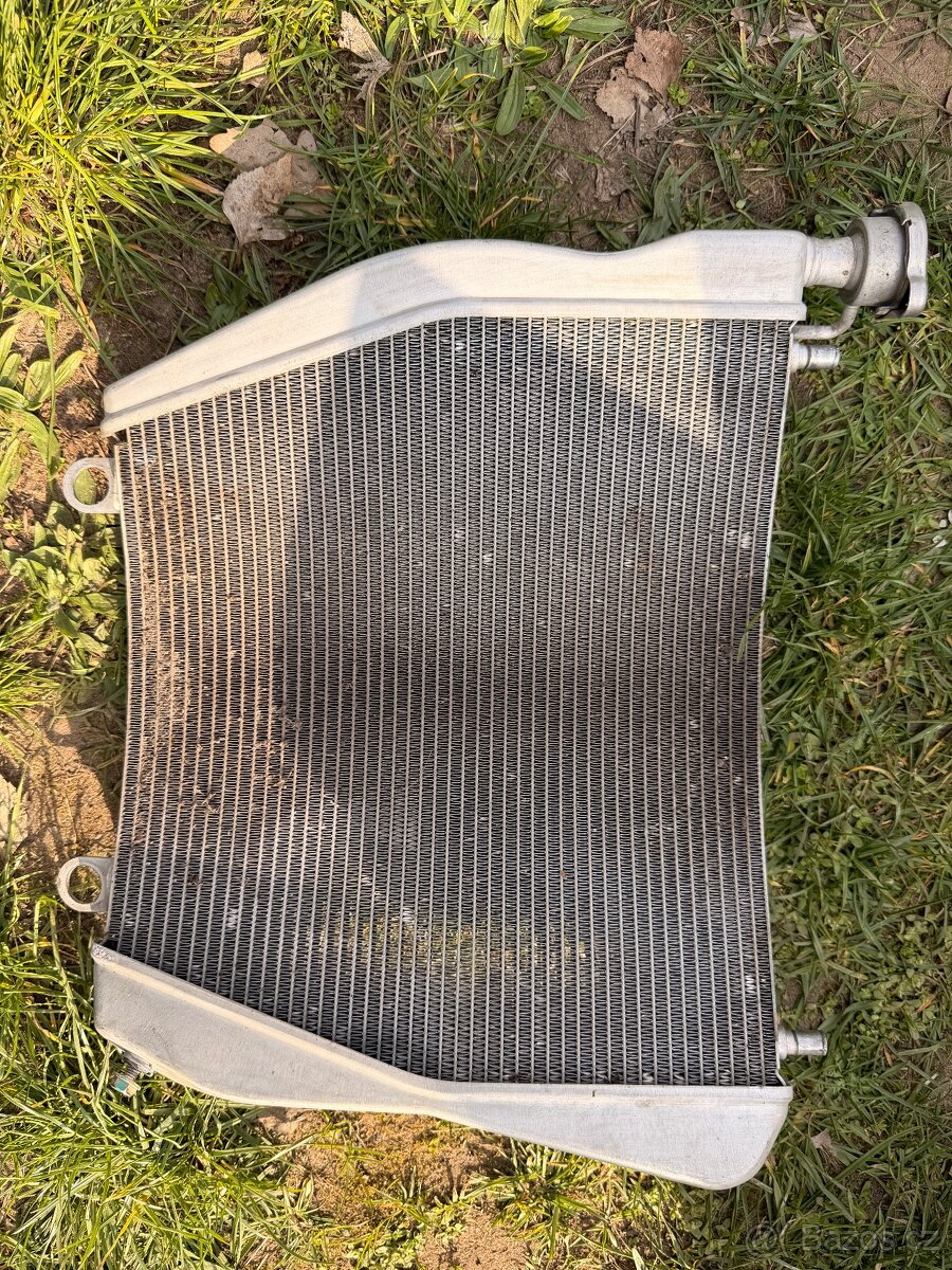 Ducati V4