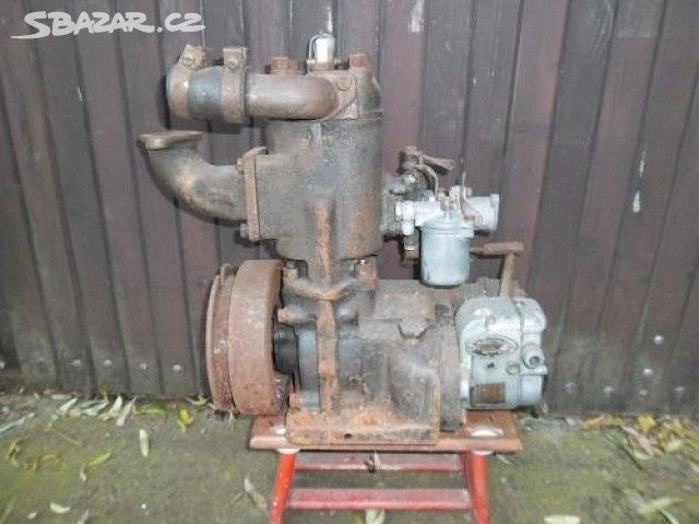 Startovací motor