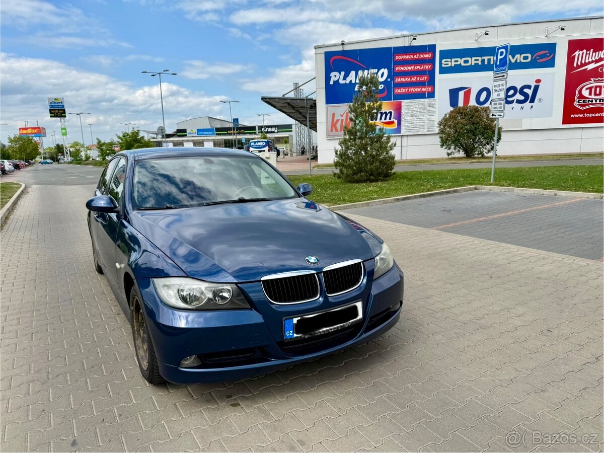 BMW 318i 2007, 220 000Km, pěkný stav