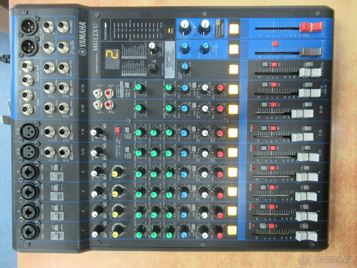 Yamaha MG12XU analogový mixážní pult