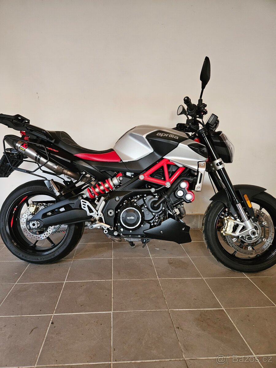 Aprilia shiver 900