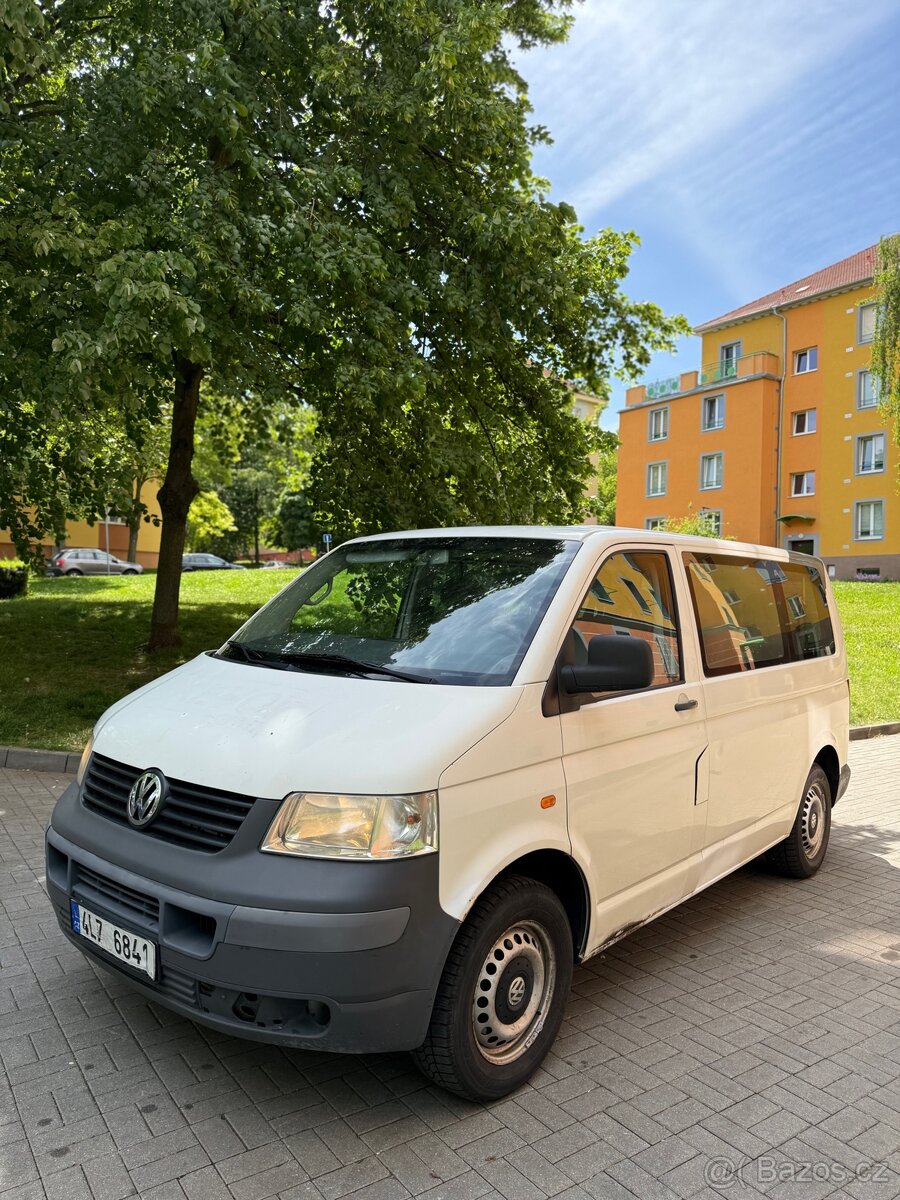 Volkswagen Transporter T5 1.9 tdi 77kw