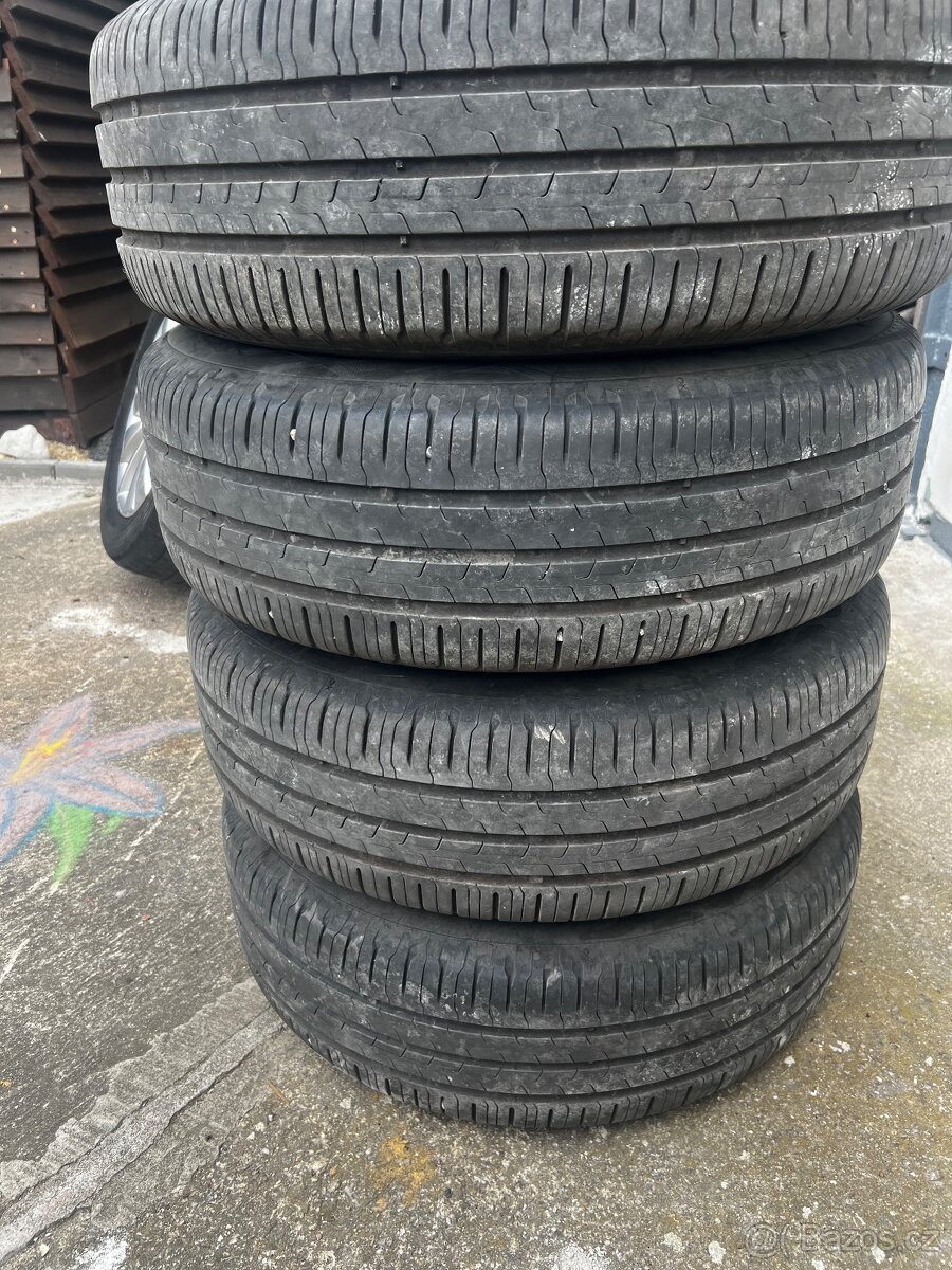 Pneu 195/65/15