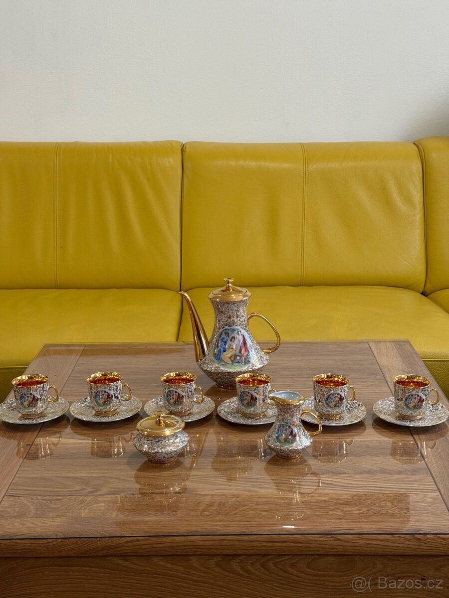 Luxusní porcelánový kávový set – zlatý dekor