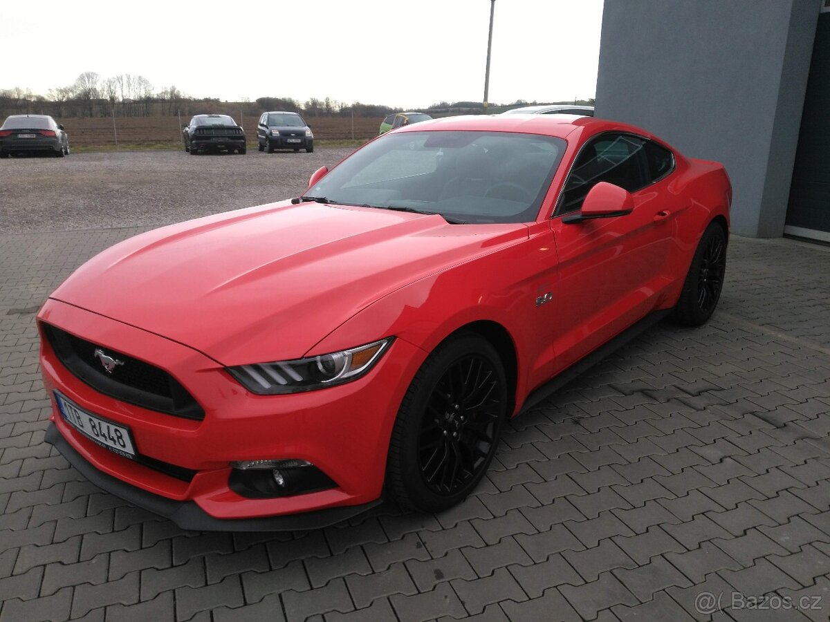 Prodám Ford Mustang 5.0 GT