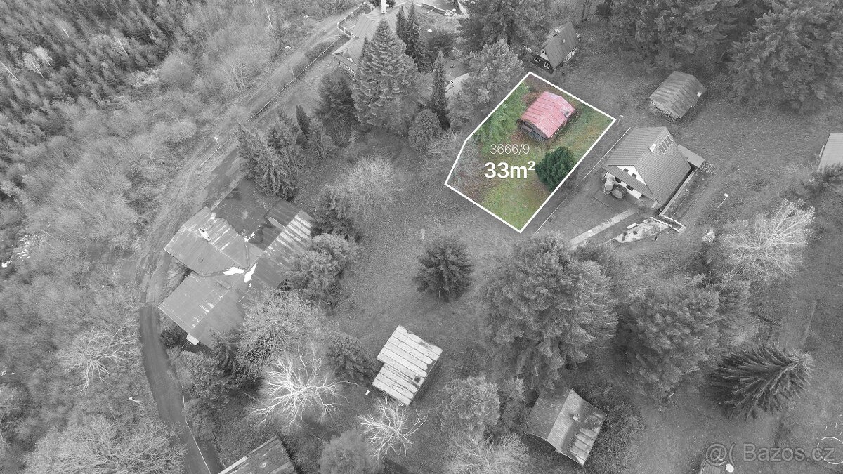 Prodej chaty na Jeleňovské 33m2