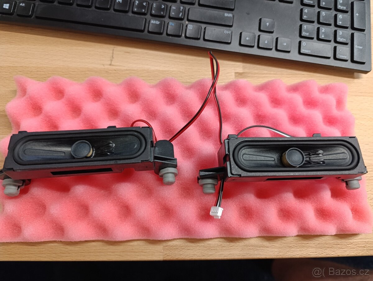 Reproduktory Hyundai HLM 32T459, Telefunken TE32550B45V2D