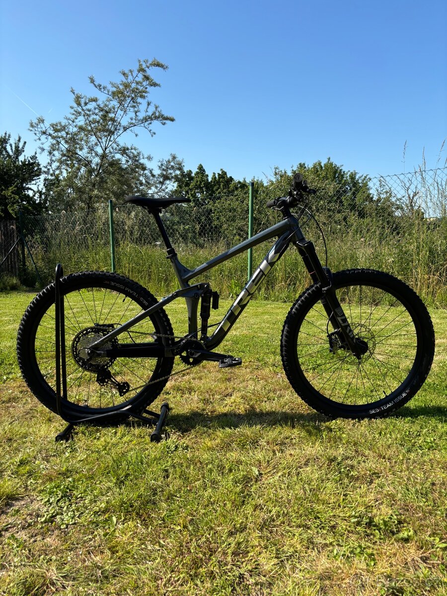 Trek Remedy 8 2022