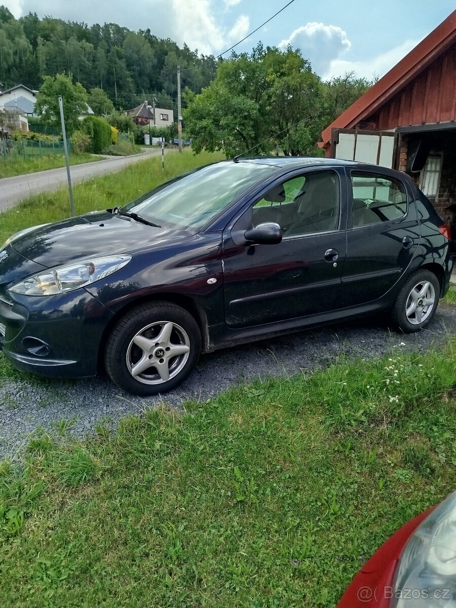 Peugeot 206+ 20011