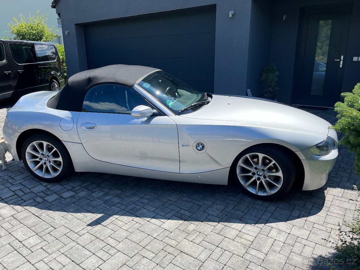 Kabriolet BMW Z4 2.0i manuál - 2006 - facelift - dovoz D