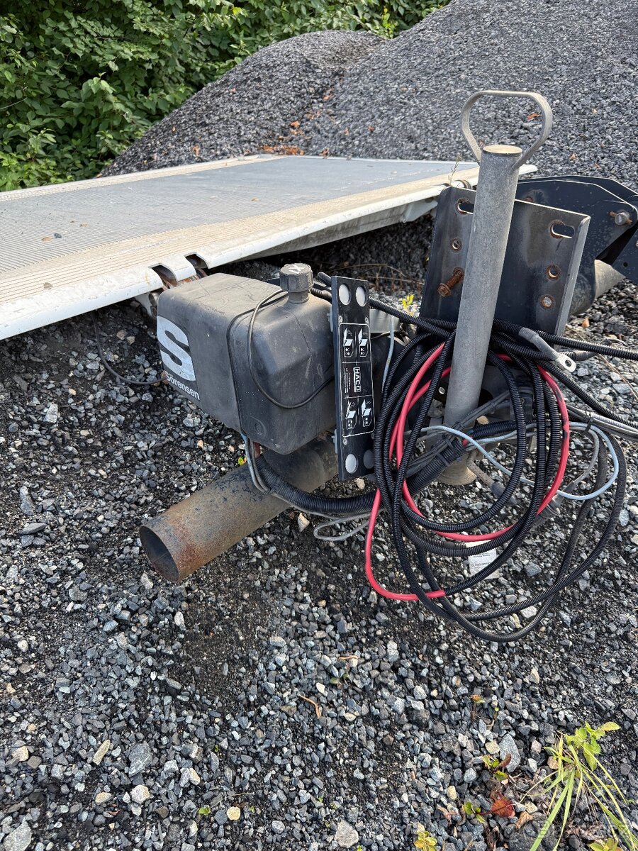 Hydraulické čelo