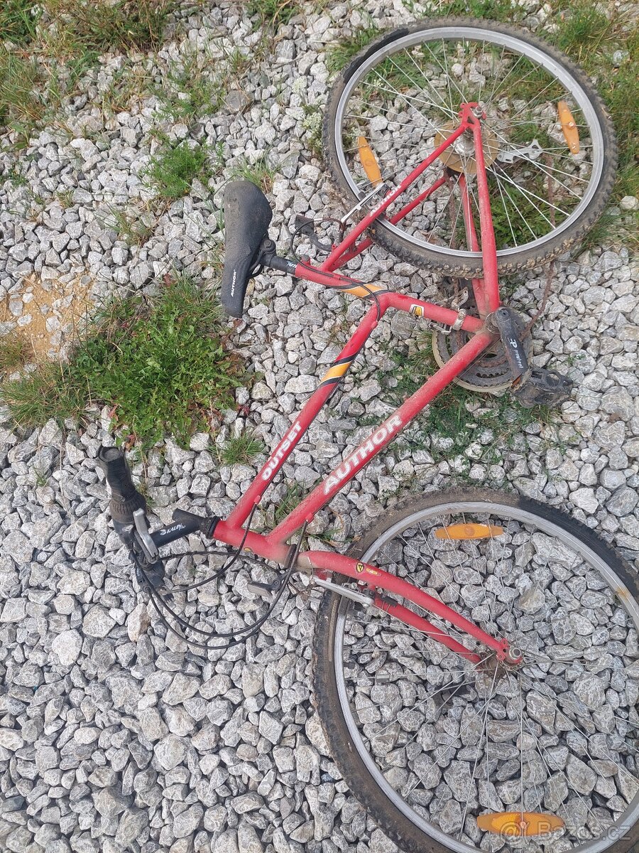Starší kolo na součástky apod za symbolickou cenu (2x)