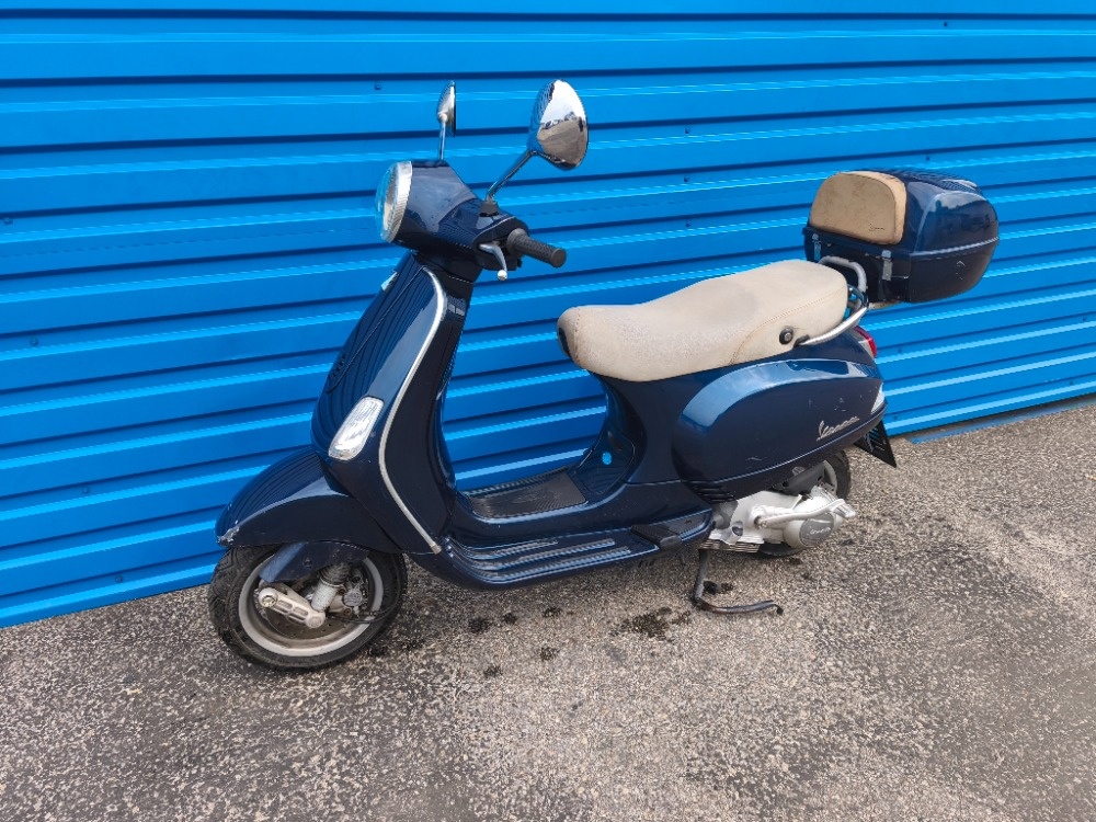 Vespa LX 125 (2009) SUPER CENA