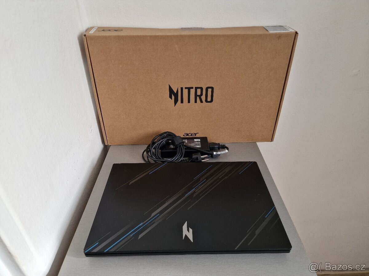 8 Jádrovy Herní Acer Nitro V15 na hry internet kancelářské p