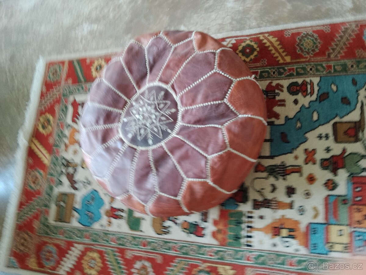 marocky pouf, taburet kuze