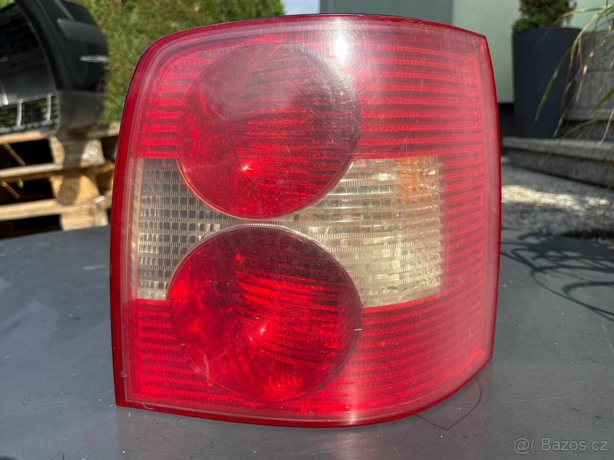 Zadní světlo na Volkswagen passat b5.5 r.v.2004