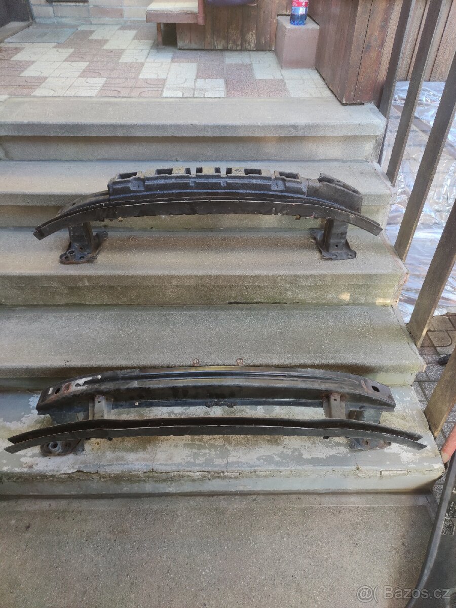 Přední výztuha Passat B6, Octavia 2