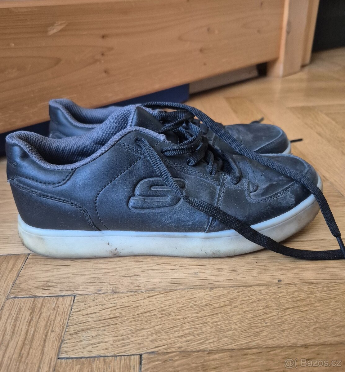Svítící boty Skechers