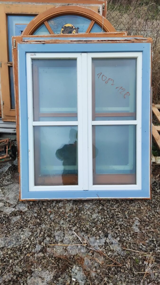 Okna 108 x 128 ctyri kusy cena za kus