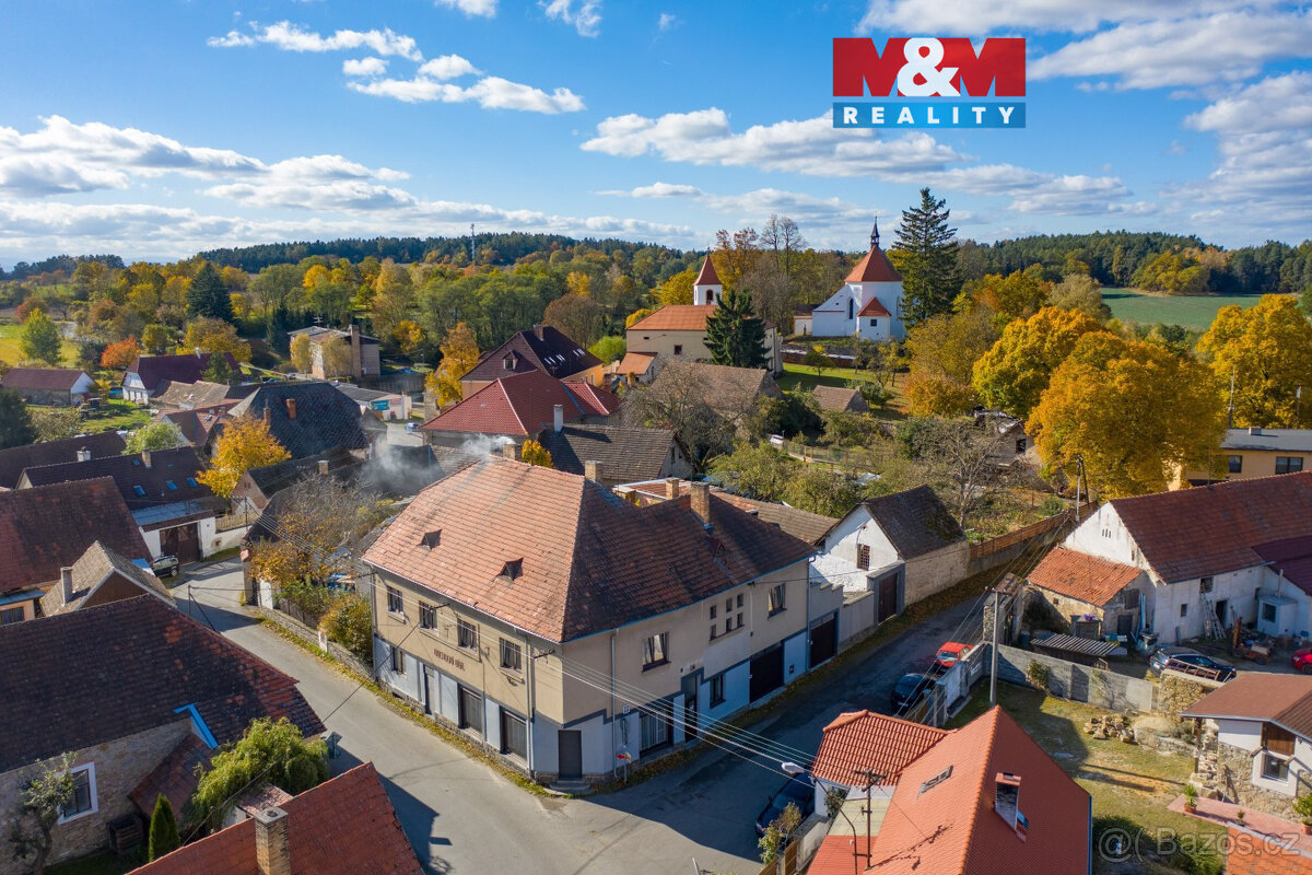 Prodej rodinného domu, 390 m², Záboří
