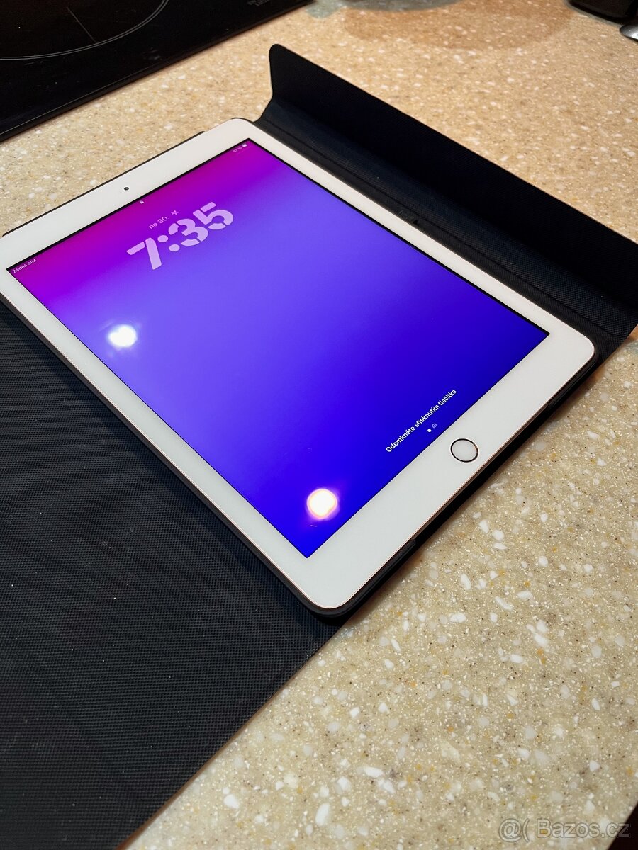 iPad ​10 SIM LTE: SKVĚLÝ STAV, Office v ceně, ZÁRUKA 12 měs.