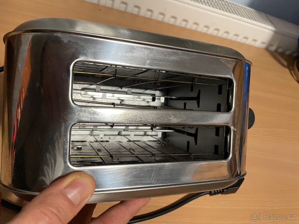 Topinkovač Tefal TT330D