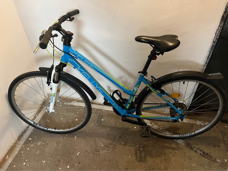 Dámské jízdní kolo