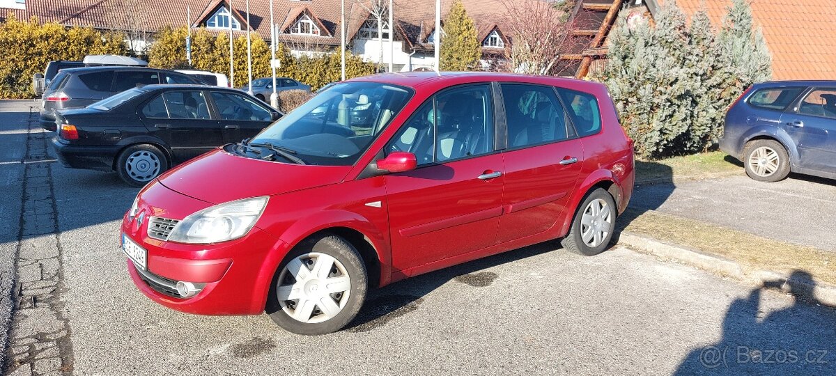 Renault Granscenic II