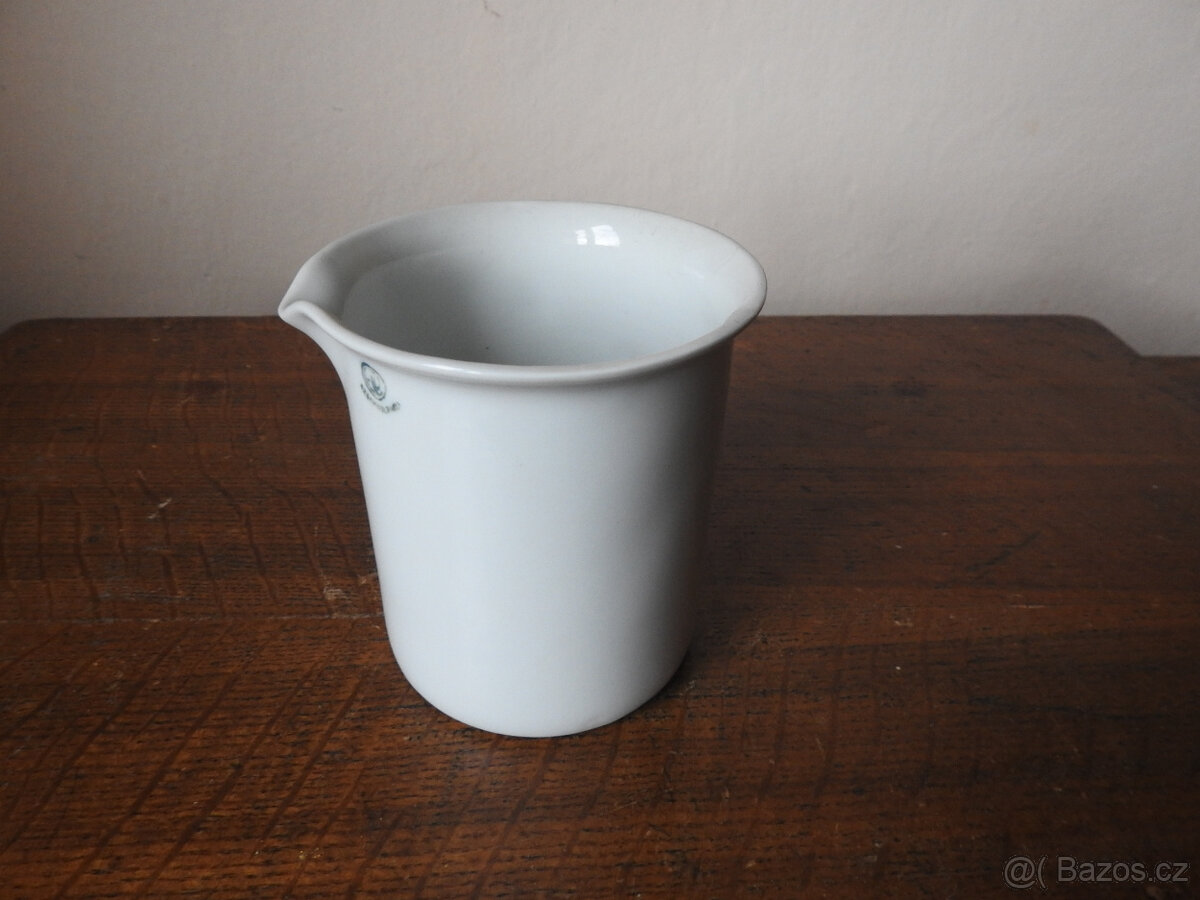 Laboratorní porcelánová výlevka Czechoslovakia