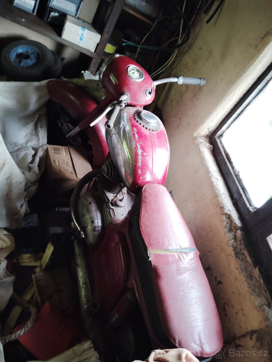 Prodám Č125/453