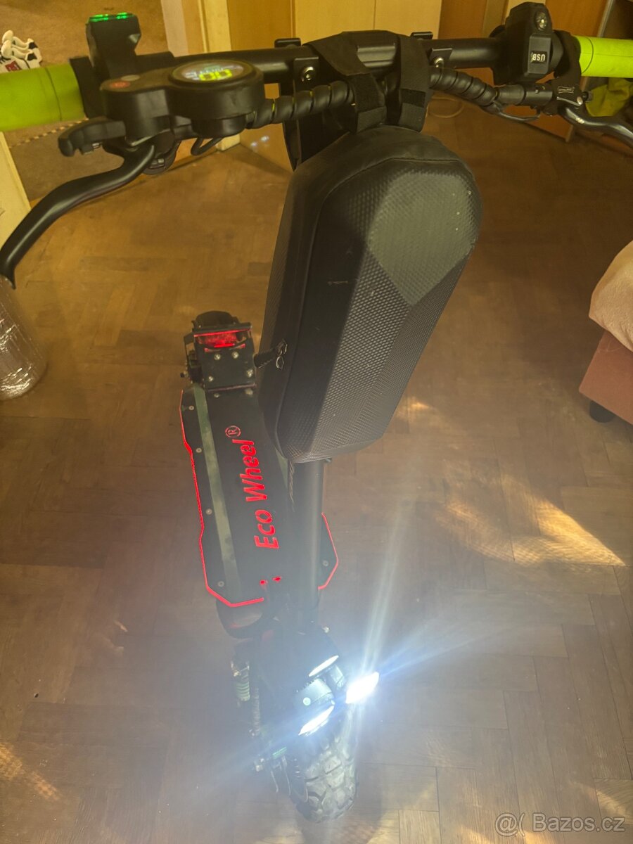 Prodám koloběžku Eco Wheel K-100