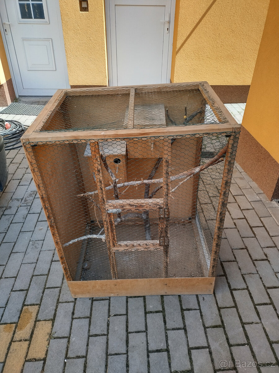 Voliéra na okrasné ptactvo