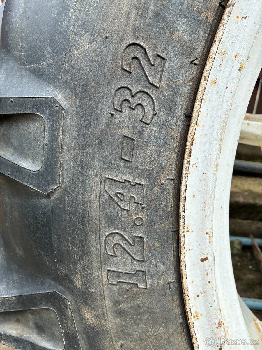 Kola 12.4-32