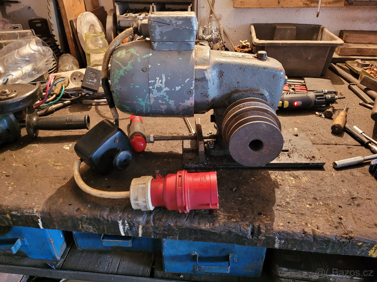 Elektro motor s převodovkou