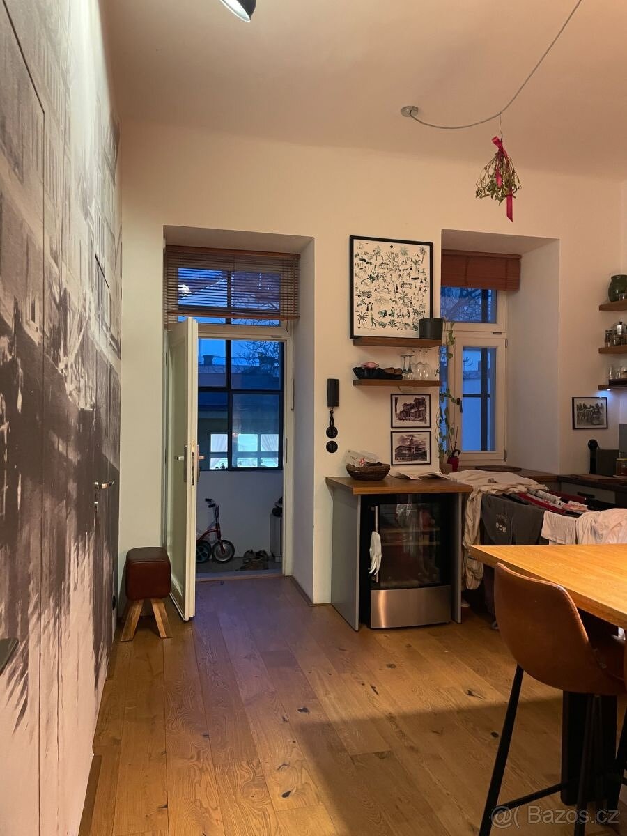 Designe Apartment 2+1 in the heart of Karlín – Vítkova Stree