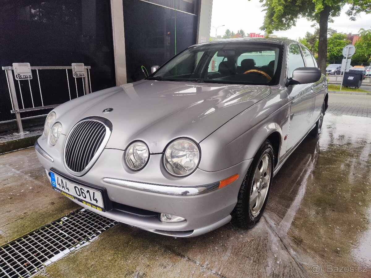 Jaguar S-Type 3.0i, 175kw, 139700km