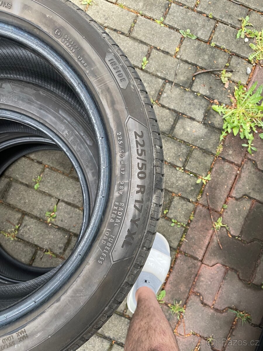 4x pneu barum 225/50 r17 letni