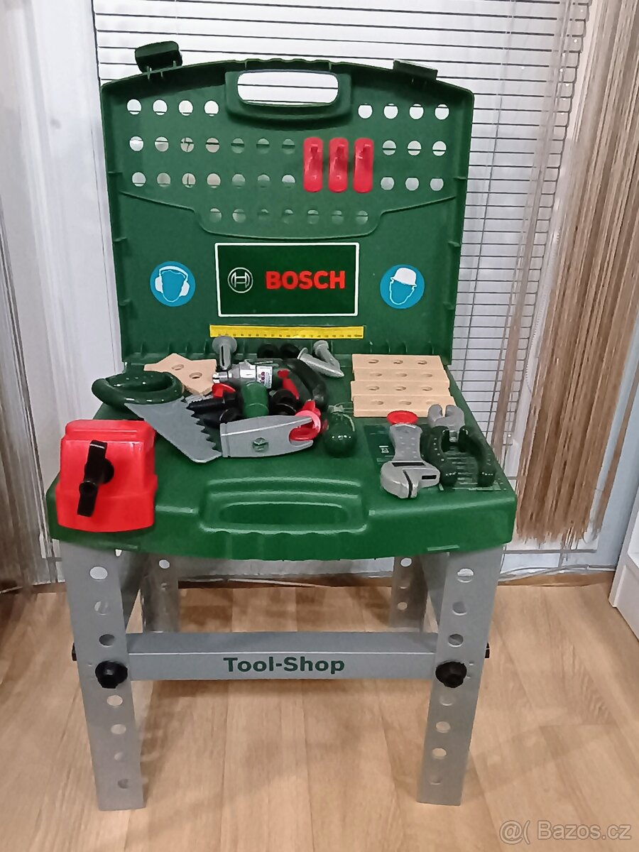 Pracovní stolek pro kluky Bosch