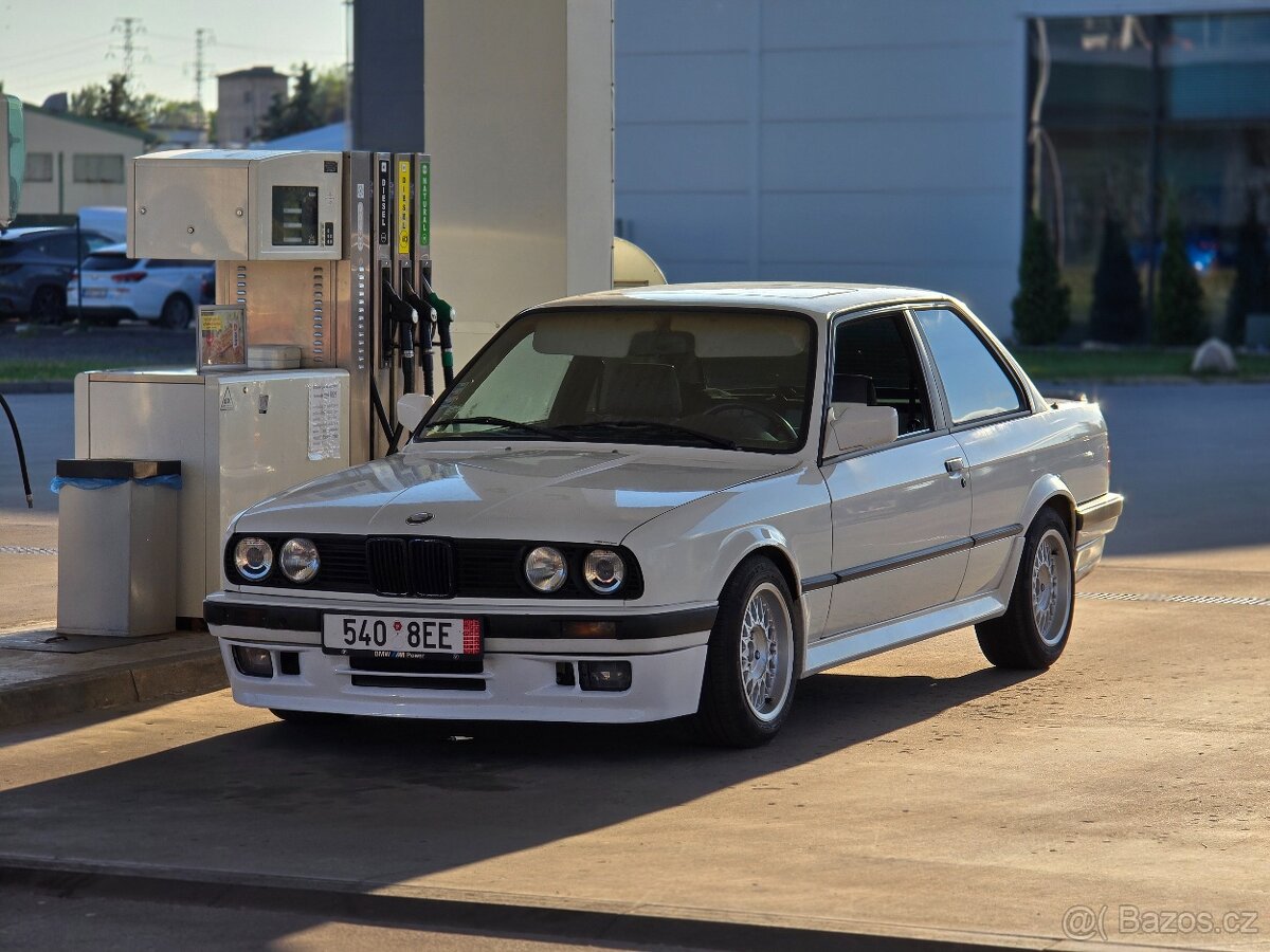 Bmw e30 coupe