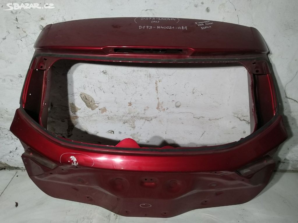 Ford Mondeo MK5 Combi (14+) víko kufru