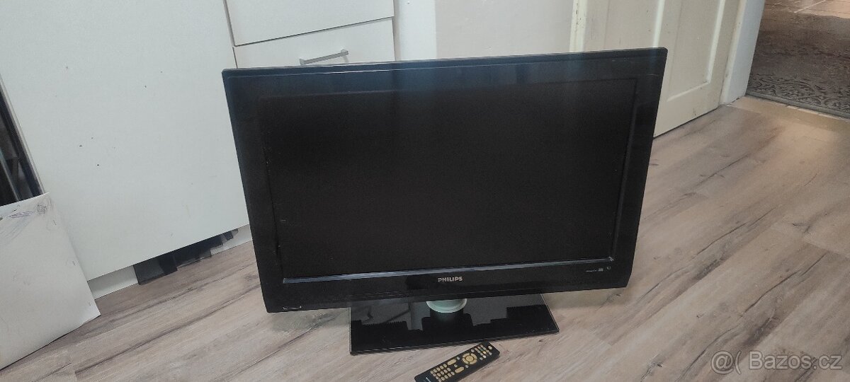 Philips širokoúhlý Flat TV 32PFL7332/10
