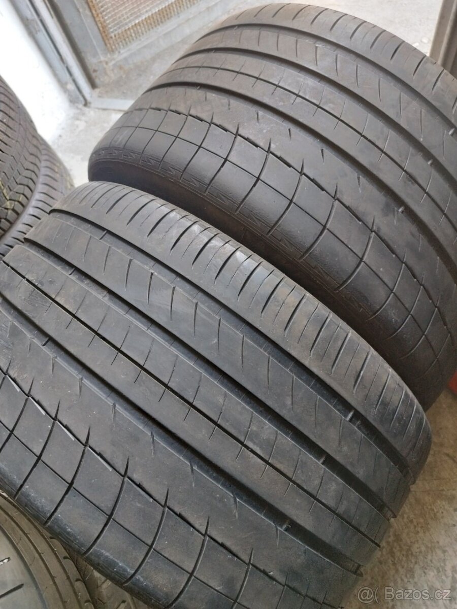 2 LETNÍ MICHELIN 295/30 R19